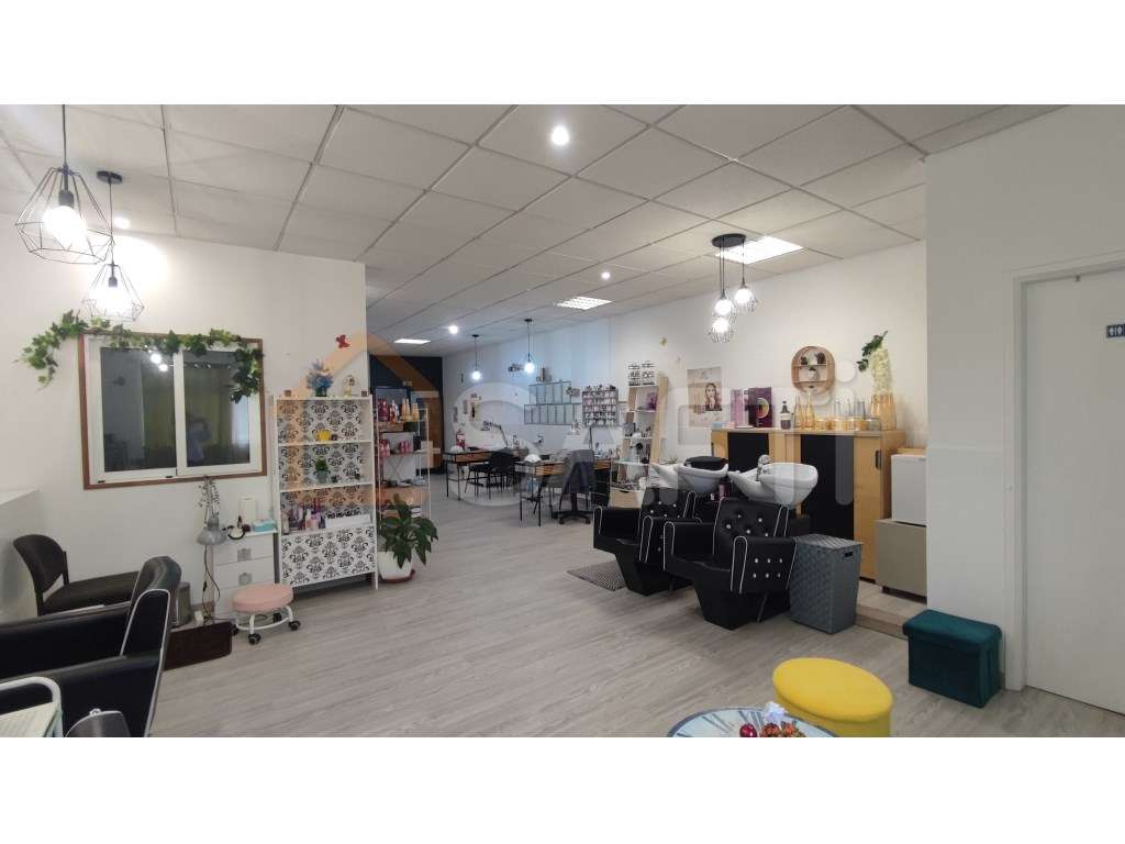 Trespasse Cabeleireiro/Centro de Beleza, Leiria - Grande imagem: 5/25
