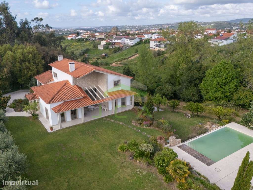 Moradia com terreno e piscina a 3km da Batalha-46