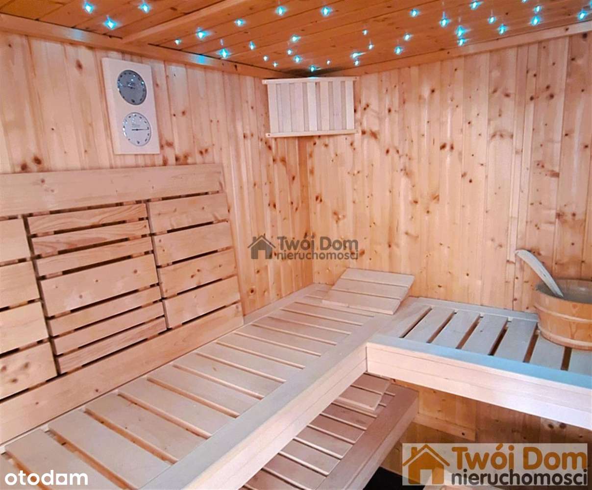 Dom skrajny z sauną i fotowoltaiką – Smolec-12