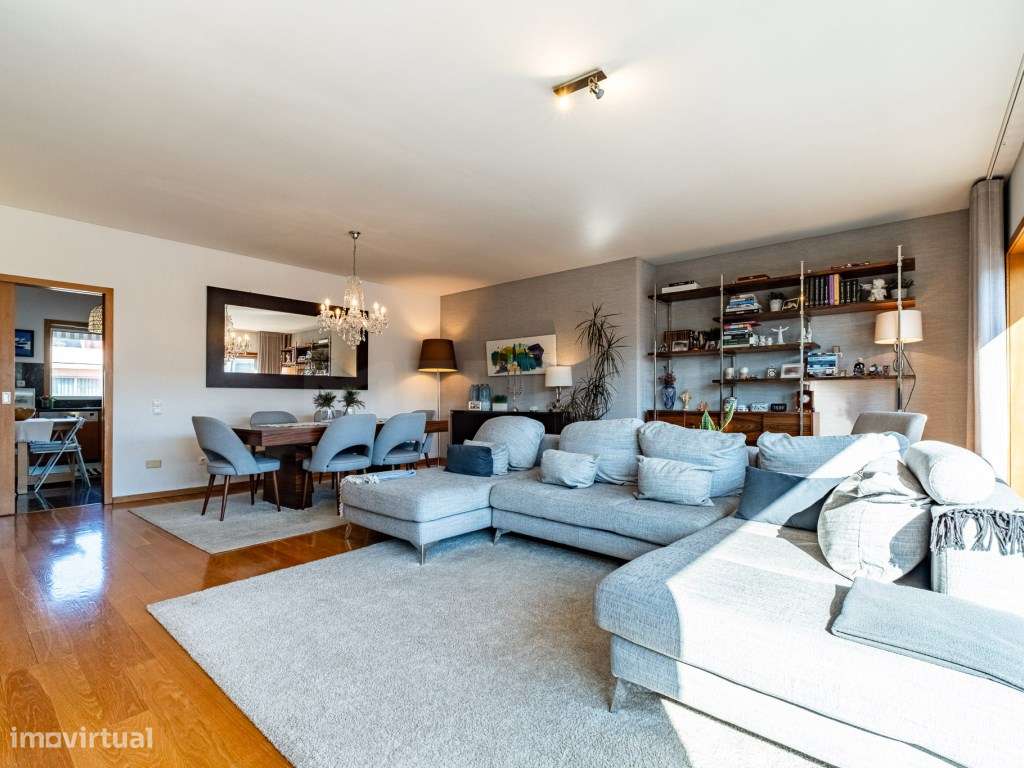 Penthouse T4 com Terraço junto ao Colégio Novo da Maia - Grande imagem: 3/30