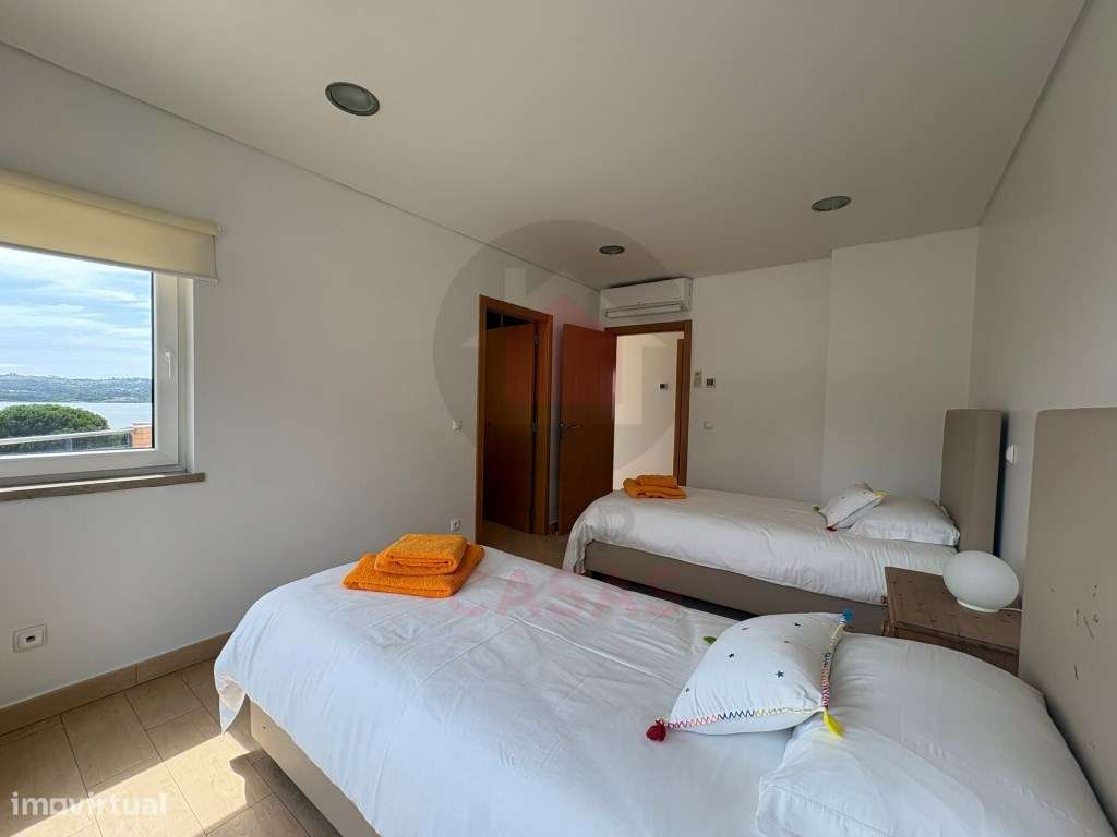 Moradia Contemporânea de Luxo com Vista Deslumbrante sobre a Lagoa ...-47