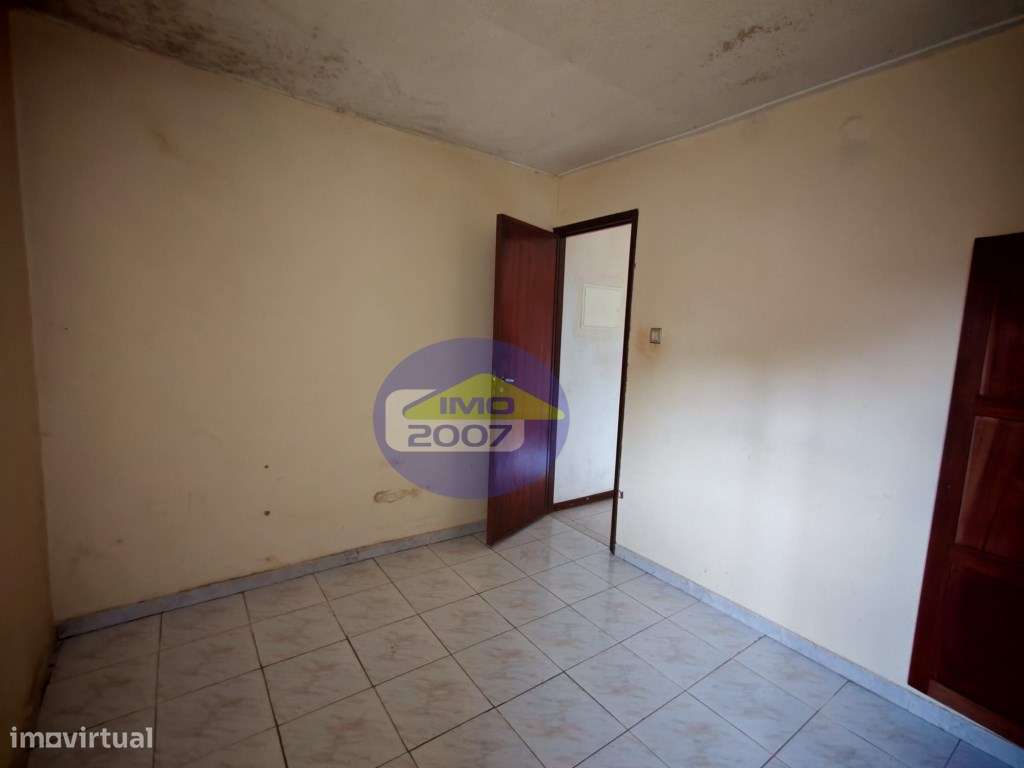 Moradia com 3 frações independentes-14