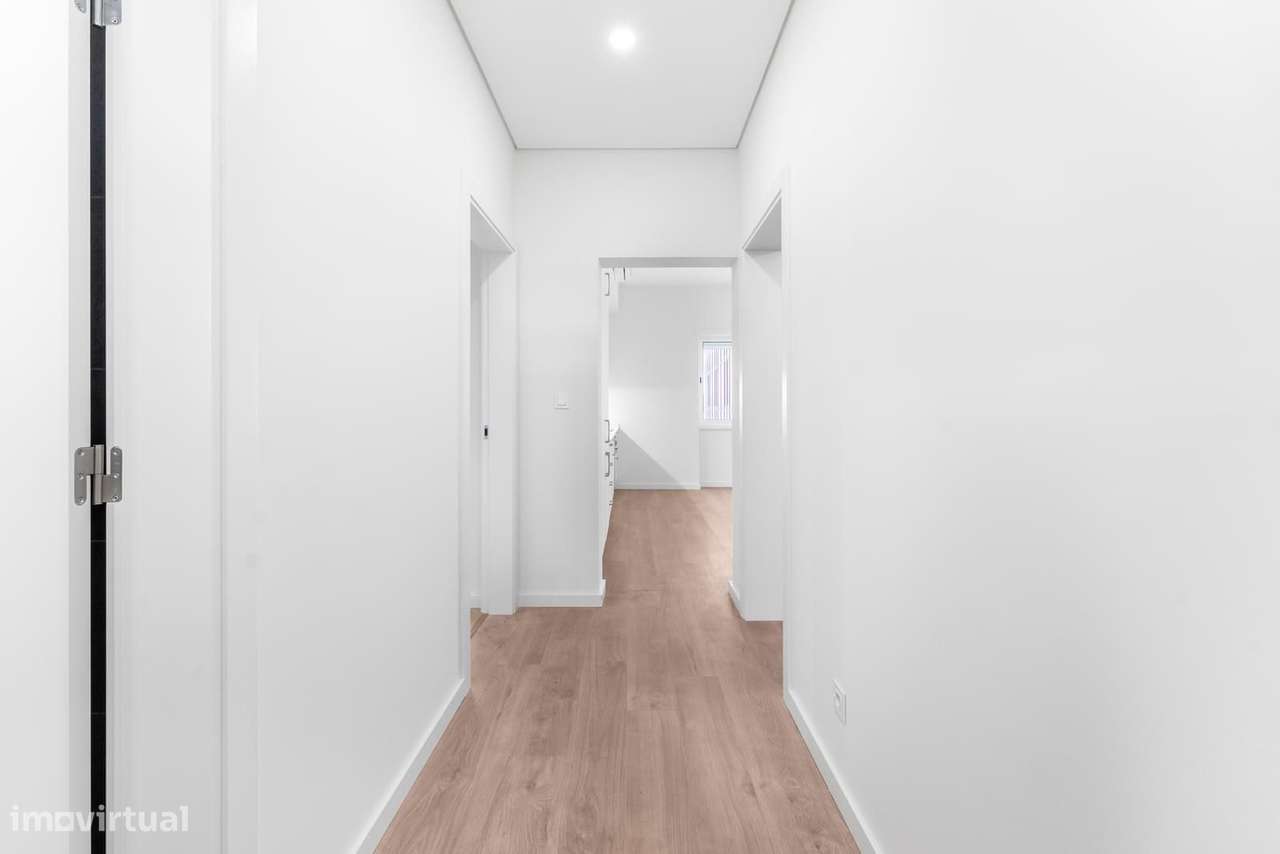 Prédio de Serviços com Projecto Completo aprovado, Centro... - Grande imagem: 4/55