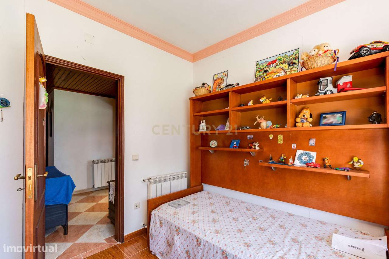 Casa T3 com Vista Panorâmica em Pombal, Leiria-25