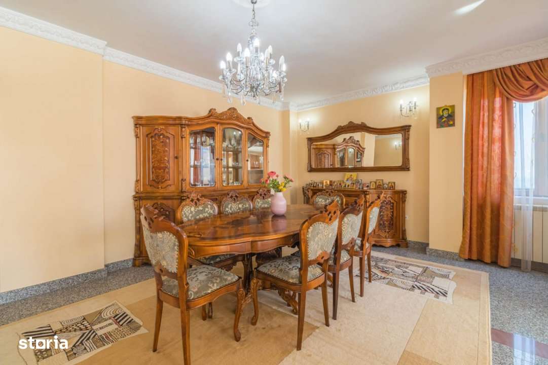 O proprietate cu poveste! - Imagine principală: 4/19