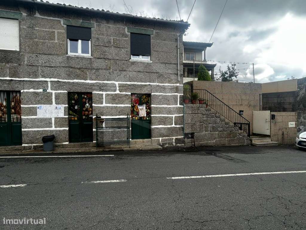 Loja em Moreira de Cónegos-6
