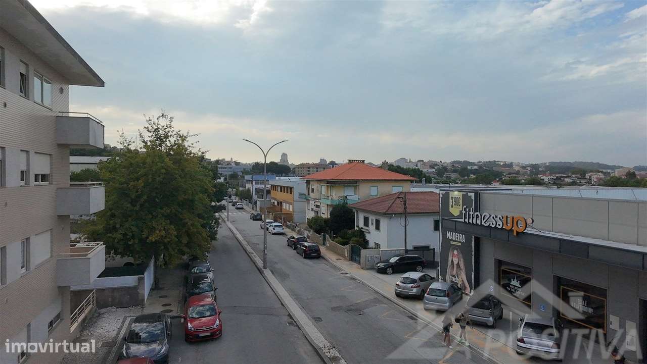 Apartamento T3 Venda em São João da Madeira,São João da Madeira-40