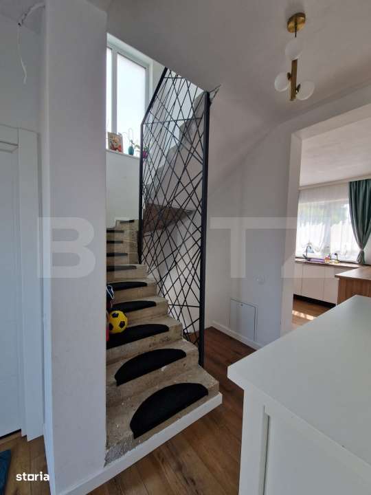 Vila superba in Livezeni, independenta energetic - Imagine principală: 5/19