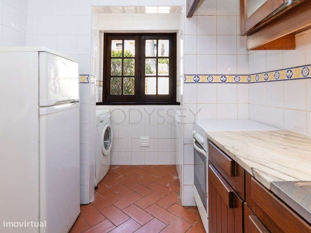 Charmoso Apartamento de 2 Quartos Rés-do-Chão com Grande Jardim Pri...-11