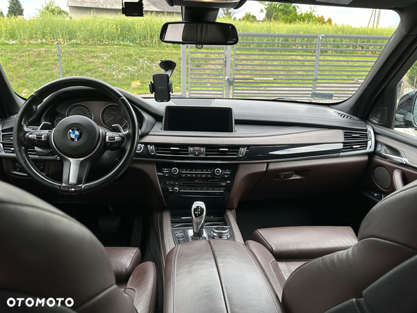 BMW X5 xDrive40d - 10