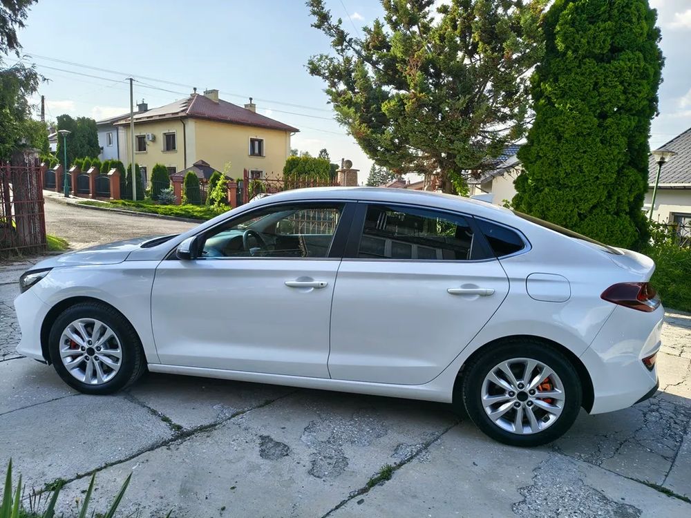 Hyundai i30 III (2017-) 1.4 T-GDI Style 2019