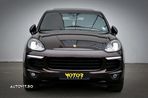 Porsche Cayenne 3.0 L - 2