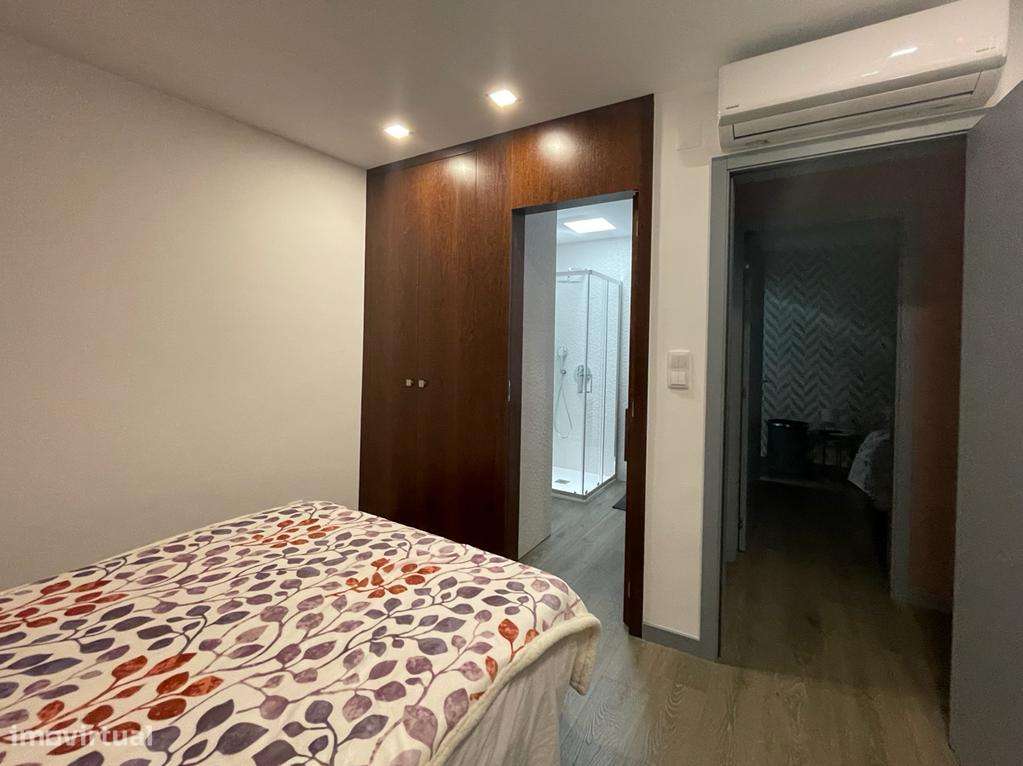 Moradia 6 quartos em Mem Martins-18