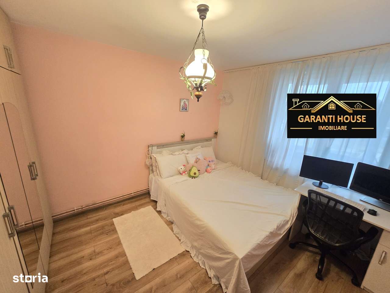 Pta. Revolutiei, apartament cu 2 camere, decomandat, mobilat, 86 500€ - Imagine principală: 5/8