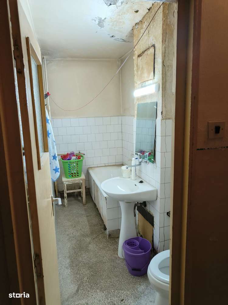 Apartament in zona Giratoriu Campului-Manastur | 2 Statii Distanta de-5
