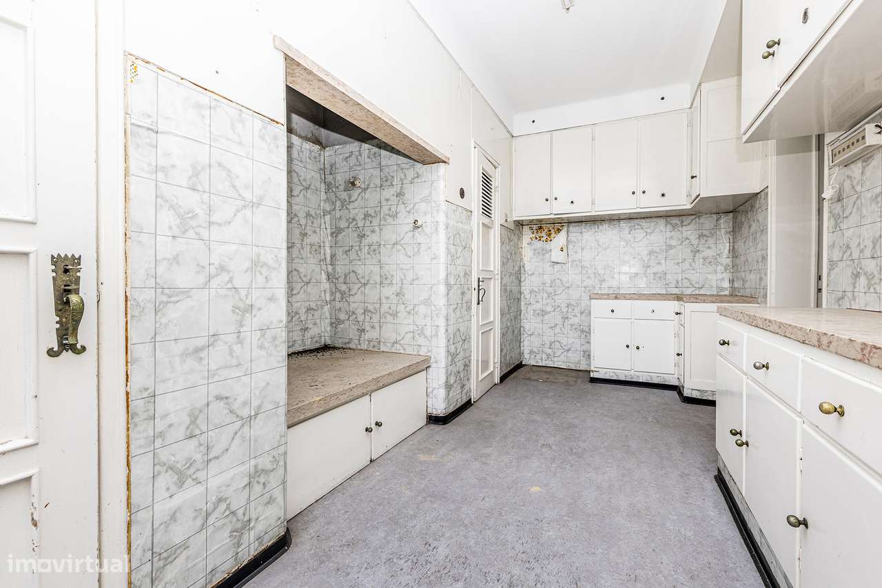 Apartamento único T4 em Lisboa com 190 m²-11