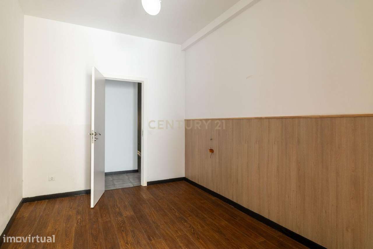 Prédio no Centro do Porto | Rua Conde de Vizela-21