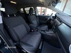 Toyota Auris 1.8 Hybrid Executive - 19