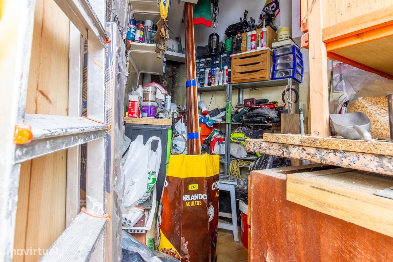 Paio Pires - Apartamento de 4 assoalhadas remodelado, com quintal-18
