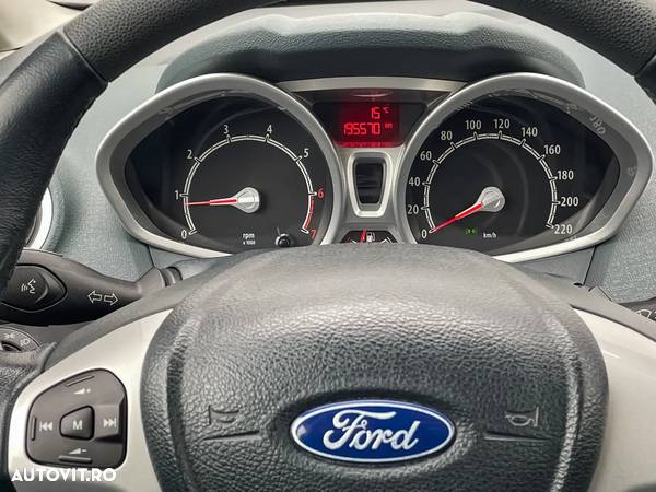 Ford Fiesta 1.25i Titanium - 12