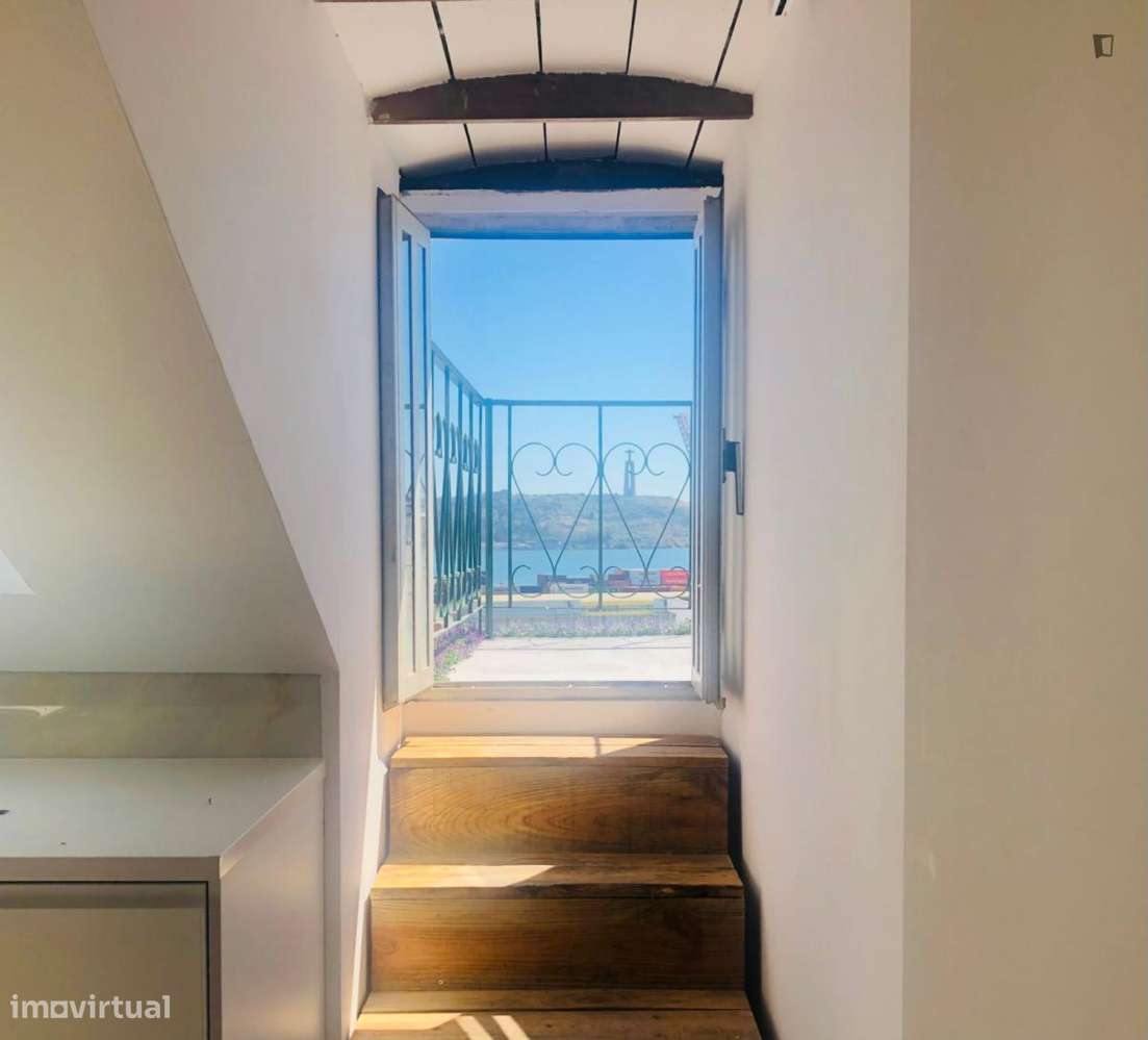 Estúdio - localizado em Lapa Lisbon - Grande imagem: 2/7