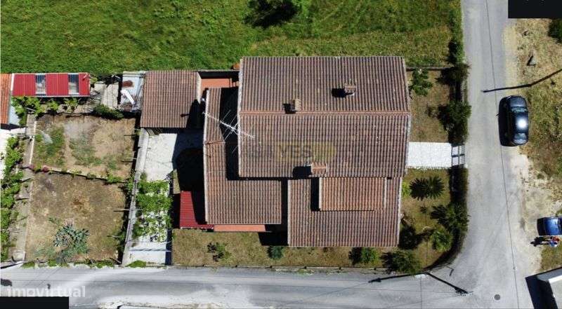 Moradia independente T5 - Grande imagem: 4/9