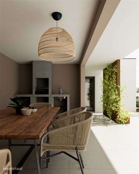 moradia nova em fase de construção - Grande imagem: 4/12