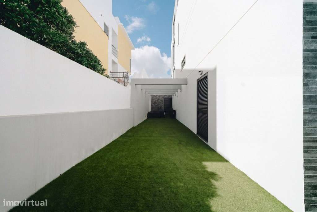 Moradia T4 / Ramada / Moderna é Exclusiva Construção-45