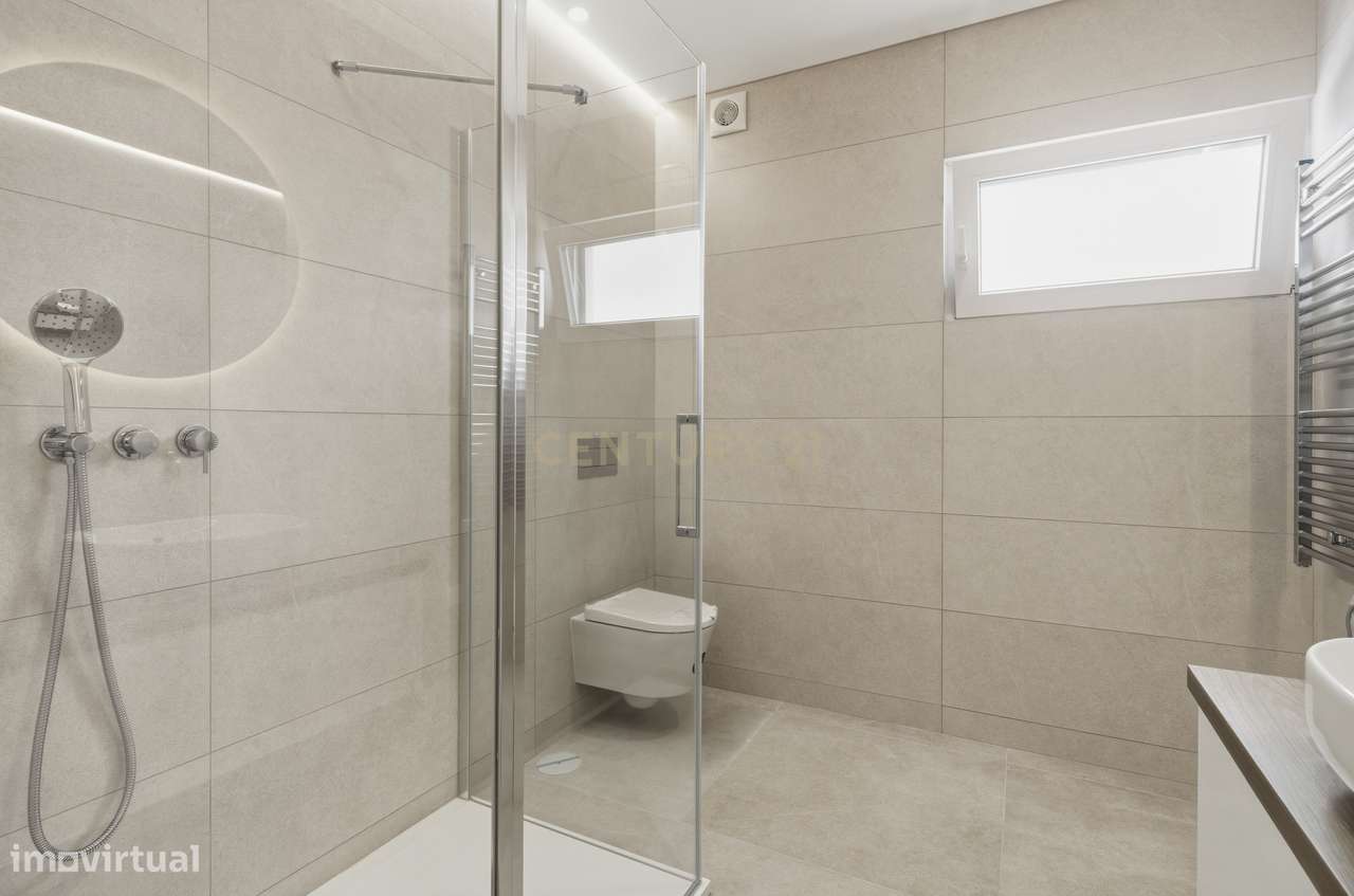 Luxuosa Moradia T4 com Vista Mar em Silveira, Torres Vedras-18