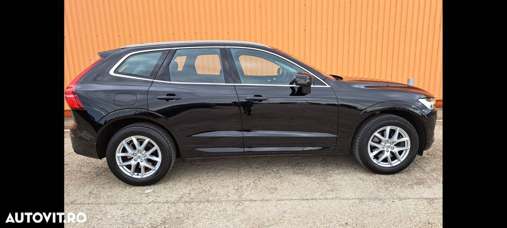 Volvo XC 60 D4 Geartronic Momentum Pro - 3