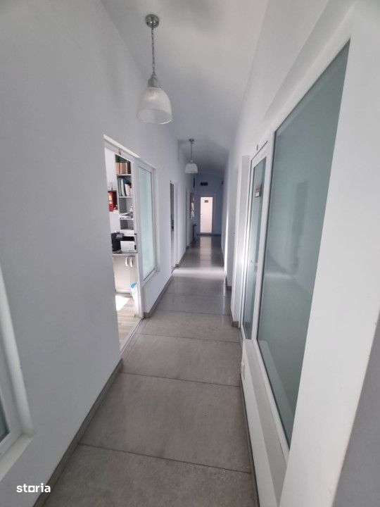 Cladire de birouri, 537 mp, teren 250 mp, zona Dambul Rotund - Imagine principală: 3/19