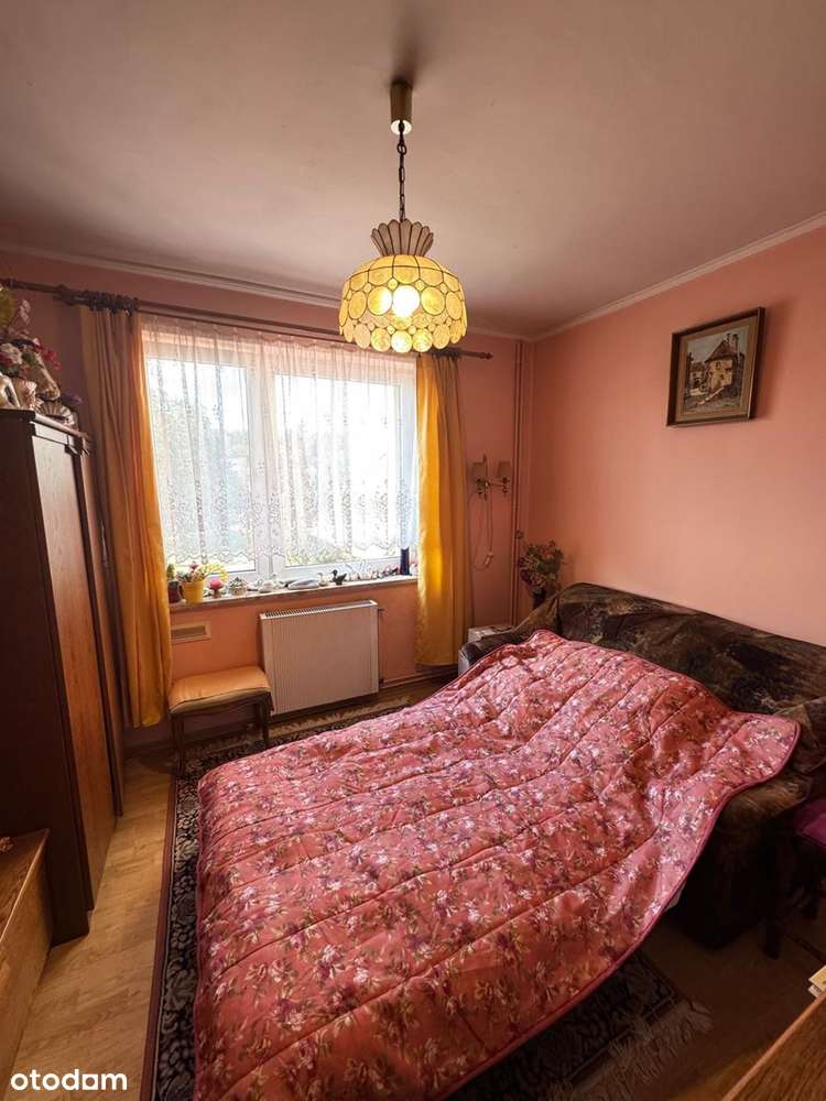 Dom wolnostojący z użytkowym poddaszem w Trzcielu ul; Główna.-10