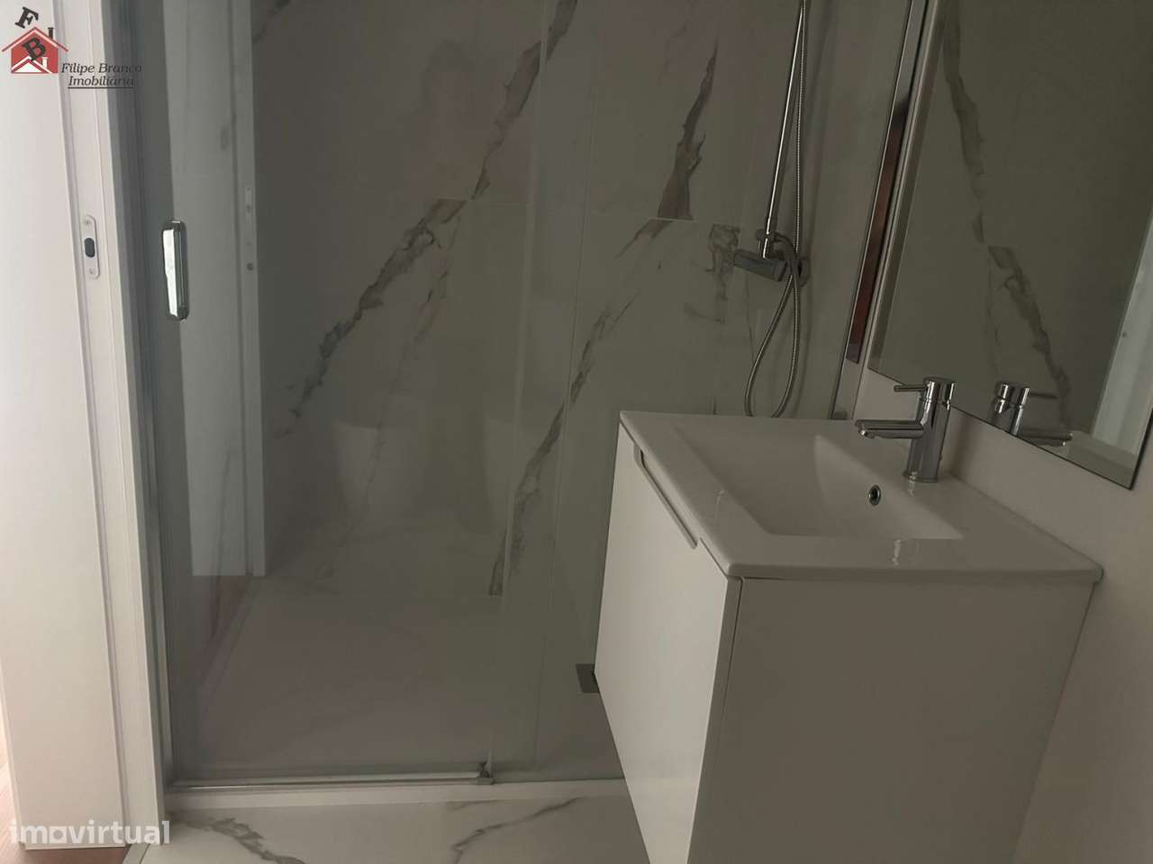 T2+1 NOVO PRONTO HABITAR! VISTA MAR SANTA MARINHA GAIA!-21