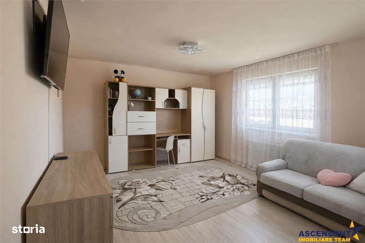 FILM&Tur 3D! Casa eleganta, curte amenajata, garaj, Brancovenesti, Mur - Imagine principală: 5/18