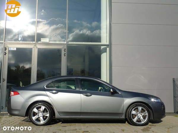 Honda Accord 2.4 Executive - 11