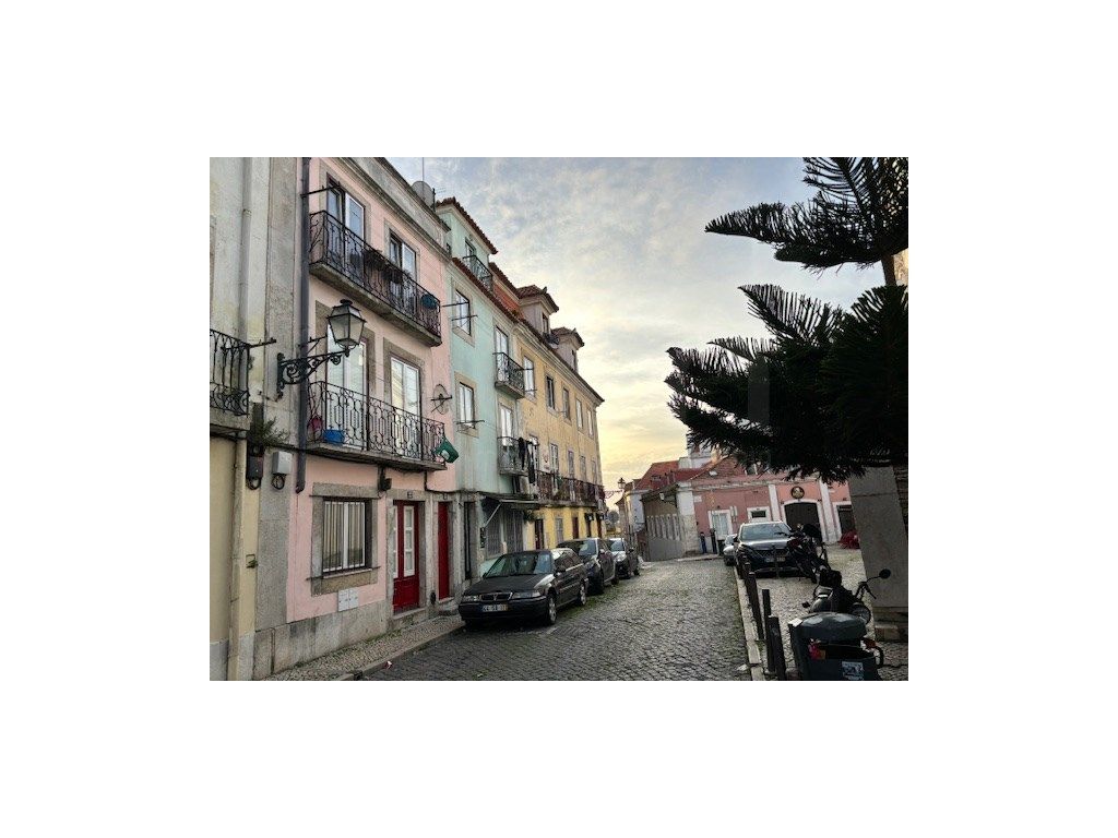 Prédio no Bairro Alto