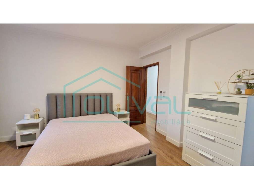 T3 com parqueamento Samora Correia-15