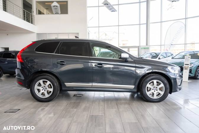 Volvo XC 60 D4 VEA Start-Stop R-Design - 12