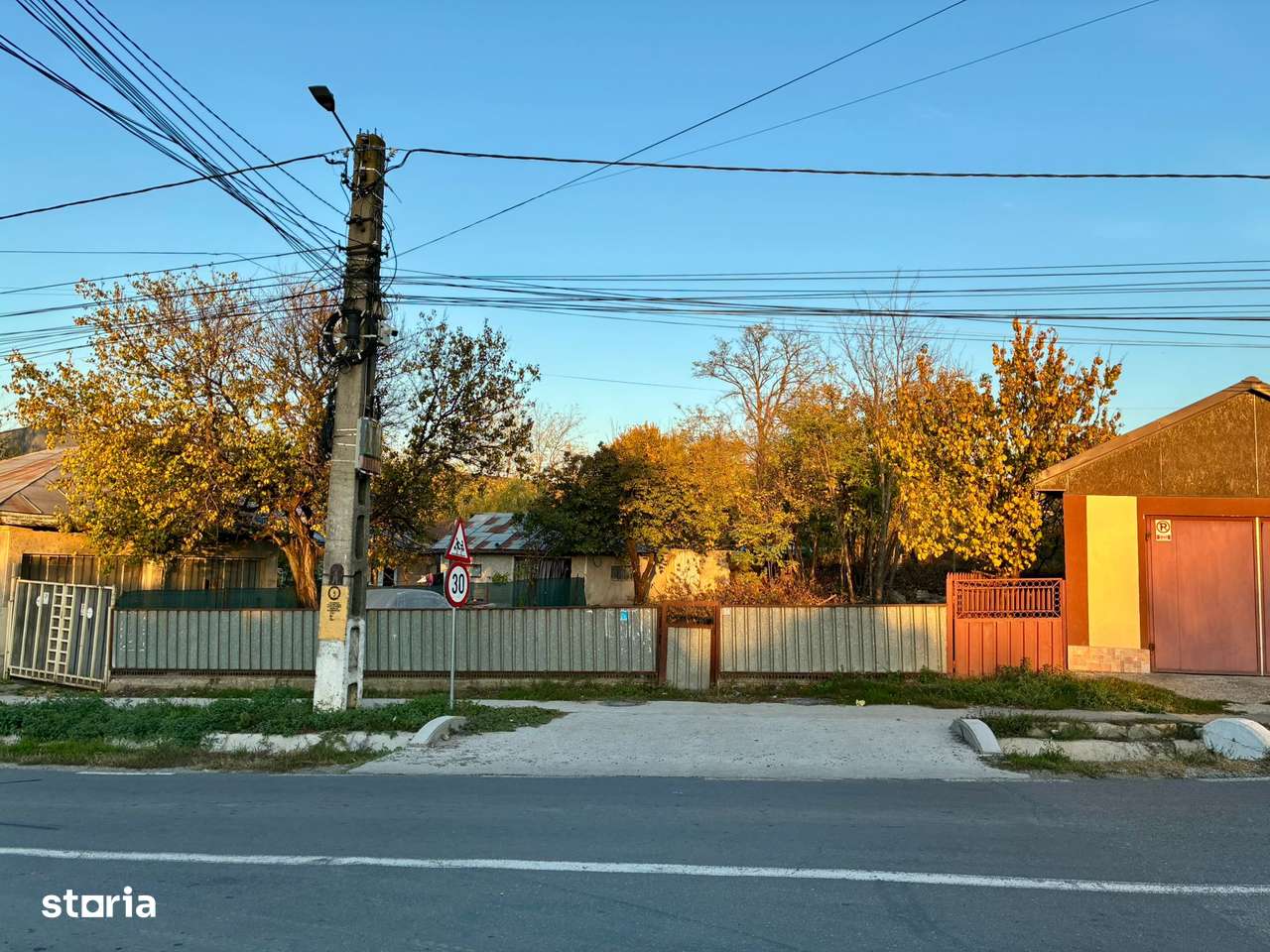 Vanzare teren pentru casa, Smardan( primarie),sup.1116mp, pret 44500e - Imagine principală: 3/10