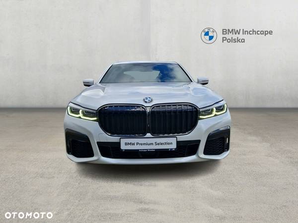 BMW Seria 7 - 8