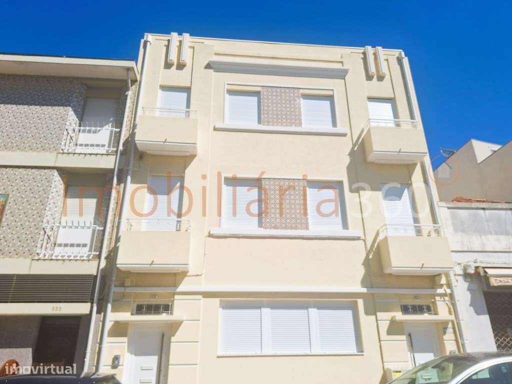 **Apartamento T2 Duplex Novo com 2 Varandas em Matosinhos Sul**-25