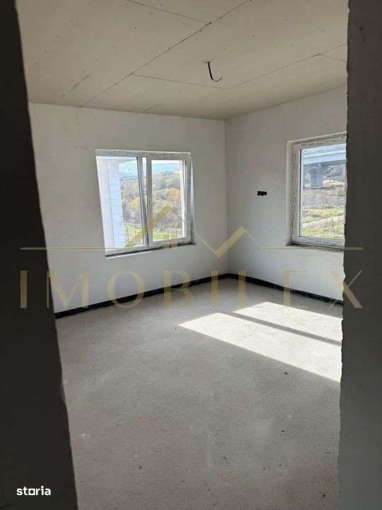 Casa individuala, semifinisata, zona Luna de Sus-6