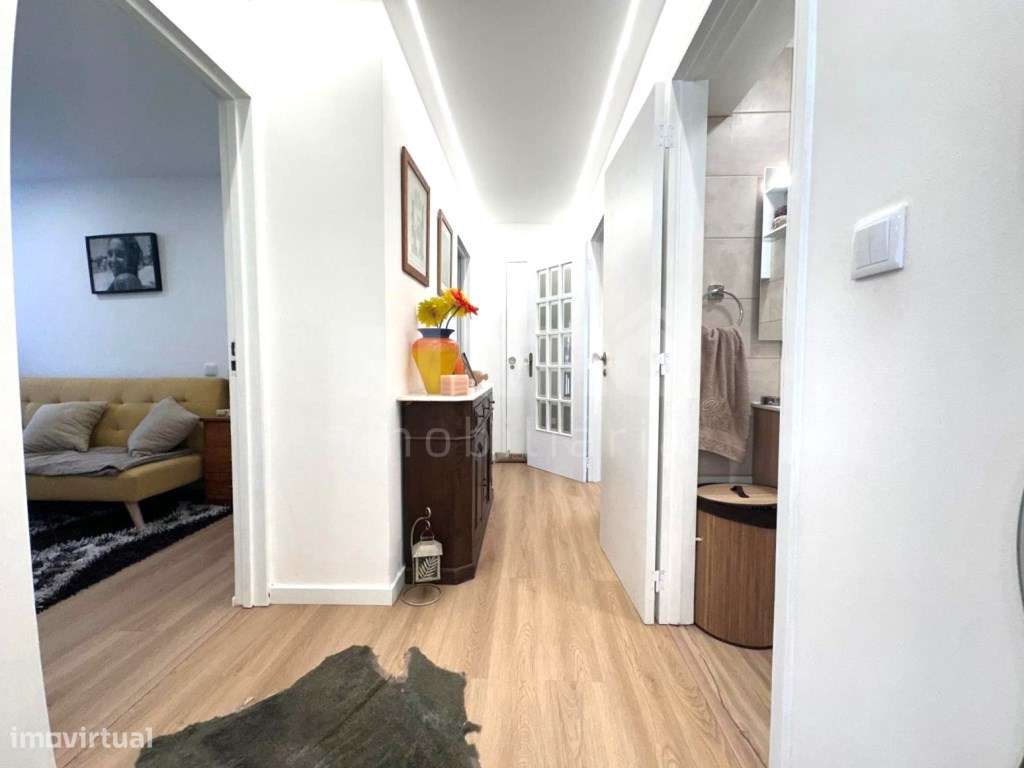 Apartamento T3 com Sótão e Garagem - Excelente Oportunidade!-6