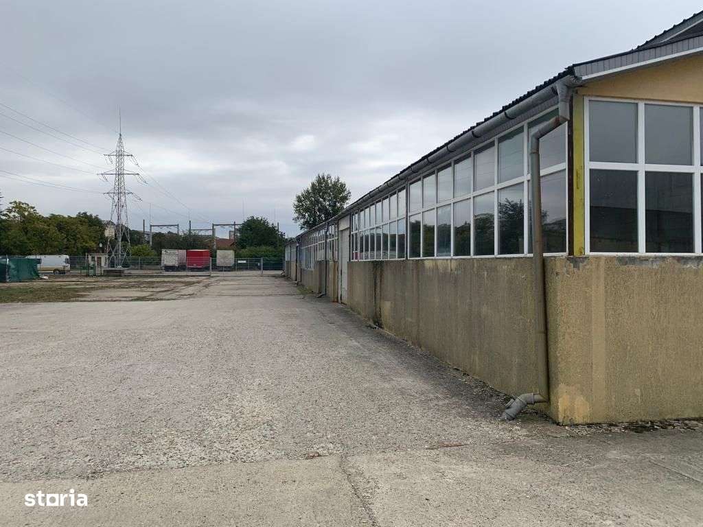 De vanzare spatiu industrial / depozit 365 E / mp-11
