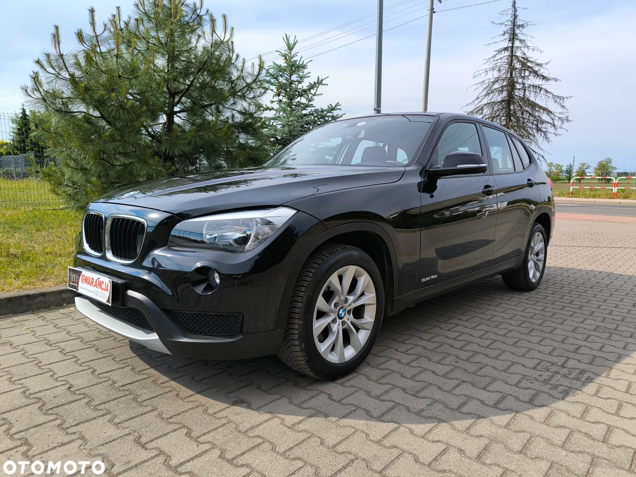 BMW X1 sDrive16d Sport Line - 1