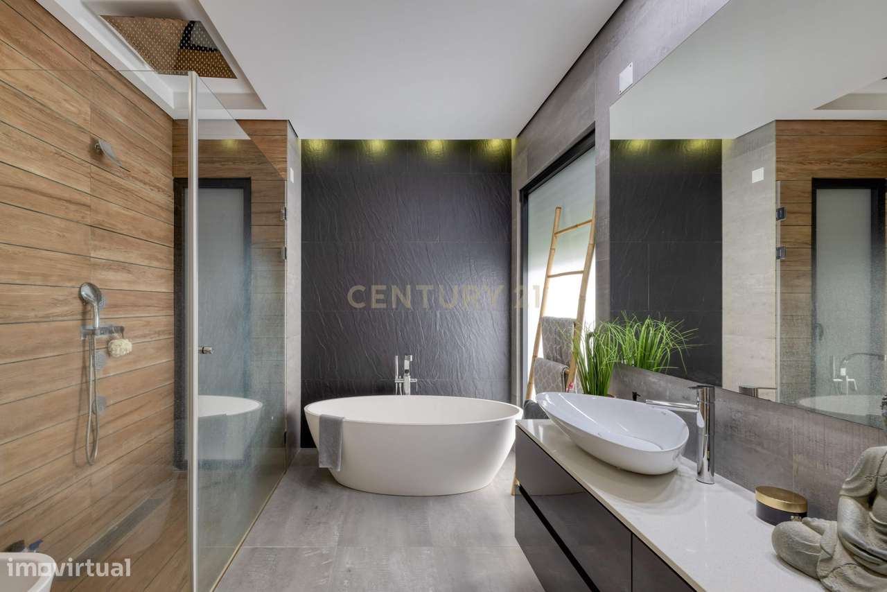 Moradia unifamiliar na Urbanização dos Jardins de Santiago, Setúbal-25