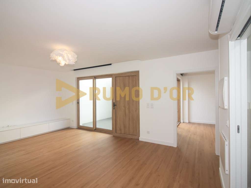 Moradia T3 em Freixial do Meio-10