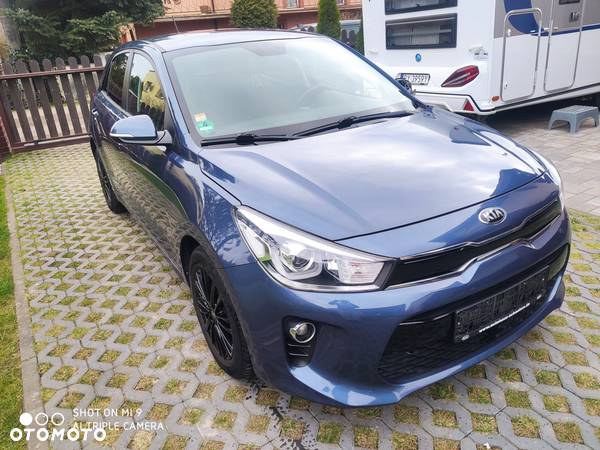 Kia Rio 1.2 Dream Team Edition - 2