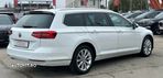 Volkswagen Passat Variant 2.0 TDI SCR DSG BlueMotion Highline - 9