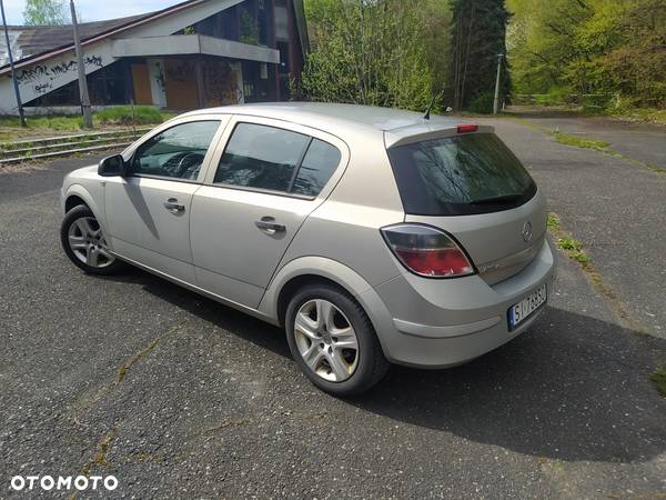 Opel Astra - 3